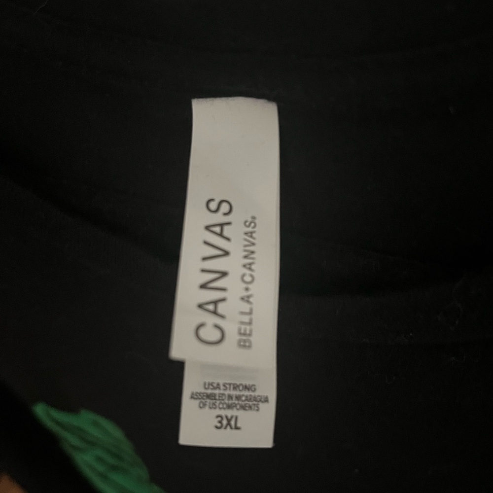 3X Bella Canvas Black and Green Women's Shirt - Picture 4 of 4